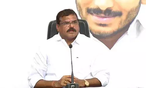 ఉద్దేశపూర్వకంగానే తప్పుడు రాతలు.. జప్తులు చేయడం గత ప్రభుత్వాల హయాంలో జరగలేదా..?