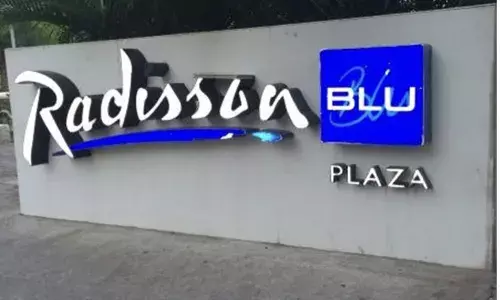 రాడిసన్ హోటల్ దర్యాప్తు ముమ్మరం -  లైసెన్ల్ రద్దు