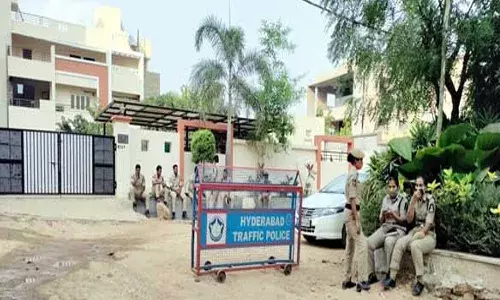 రేవంత్ రెడ్డి స‌హా కాంగ్రెస్ నేత‌ల గృహ‌నిర్భంధం