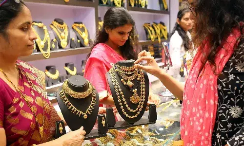 మగువలకు షాక్.. భారీగా పెరిగిన బంగారం ధర