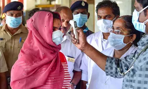 దేశంలో కొత్తగా 1054 కేసులు.. 29 మరణాలు