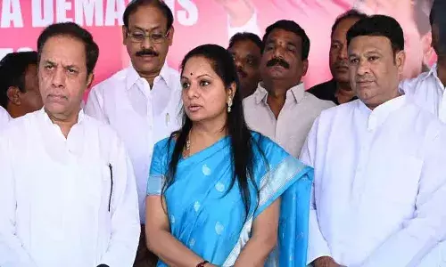 కేంద్ర ప్రభుత్వ విధానాలు జాతీయ ఆహార భద్రత వ్యవస్థకు ముప్పు: కవిత