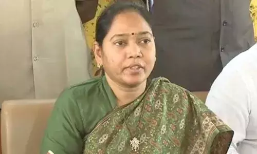 రాజీనామాకు సిద్ధపడిన మేకతోటి సుచరిత.. తీవ్ర అసంతృప్తిలో ఆశావహులు