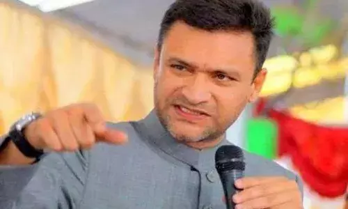 అక్బరుద్దీన్ పై హేట్ స్పీచ్ కేసులు కొట్టేసిన కోర్టు
