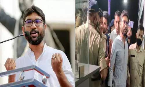 వడ్గామ్ ఎమ్మెల్యే జిగ్నేష్ మేవానీ అరెస్ట్