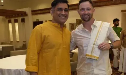 డ్యాన్స్ తో దుమ్ము రేపిన ధోని అండ్ కో..