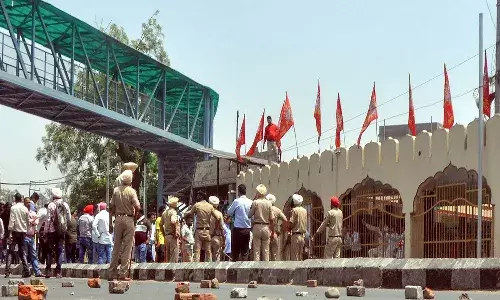 ఉద్రిక్తతలు.. పాటియాలాలో ఇంటర్నెట్, ఎస్ఎంఎస్ సేవలు బంద్