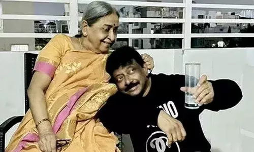 మాతృదినోత్సవం.. తాను మంచి కొడుకును కాదు అంటూ వర్మ ట్వీట్.. వైరల్