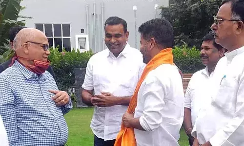రేవంత్తో గోవా మాజీ సీఎం దిగంబర్ కామత్ భేటీ