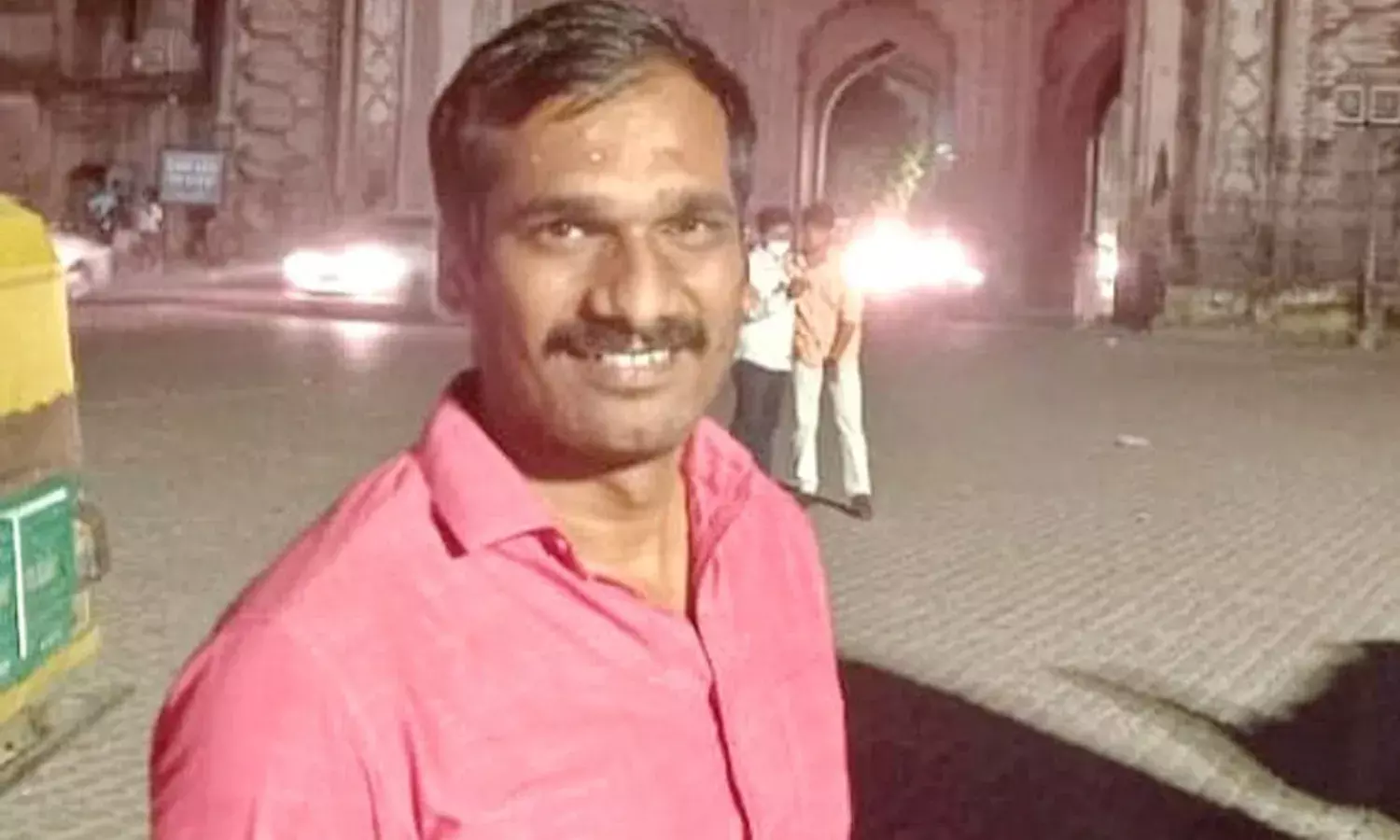 విషాదం.. స‌ర్వీస్ రివాల్వ‌ర్‌తో కాల్చుకుని స‌ర్ప‌వ‌రం ఎస్సై ఆత్మ‌హ‌త్య‌