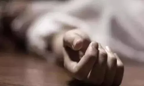 కాబోయే భర్త మరణించడంతో ఆత్మహత్య చేసుకున్న మహిళ