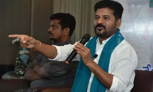 ధనిక తెలంగాణను ఖాళీ రాష్ట్రంగా మార్చారు : రేవంత్