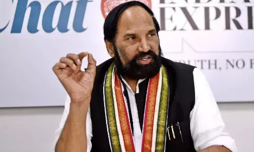 రైతుల దూతగా డ్రామాలు ఆడుతున్నారు : ఎంపీ ఉత్తమ్ కుమార్ రెడ్డి