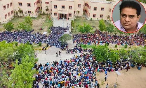 బాసర ఆర్జీయూకేటీలో రెండో రోజూ నిరసన.. విద్యార్థుల ఆందోళనపై మంత్రి కేటీఆర్ ట్వీట్