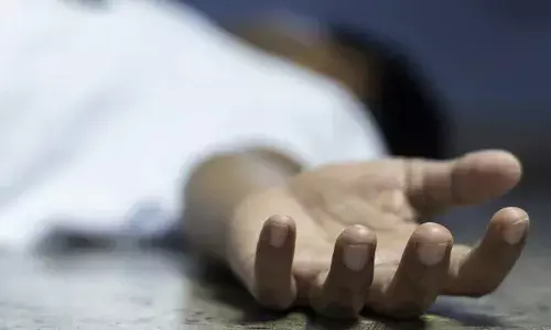 కడప జిల్లాలో ఫార్మసీ విద్యార్థిని అనుమానాస్పద మృతి