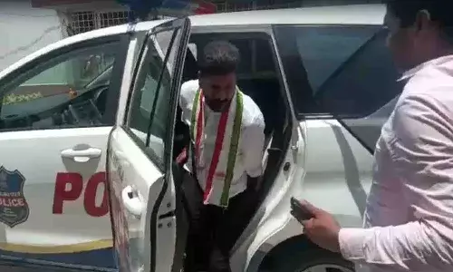 రేవంత్ రెడ్డి అరెస్ట్‌.. ఘట్‌కేస‌ర్‌లో ఉద్రిక్త‌త‌