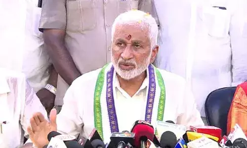 ఎవరు ఔనన్నా కాదన్నా విశాఖే పరిరాలనా రాజధాని - ఎంపీ విజయసాయి రెడ్డి