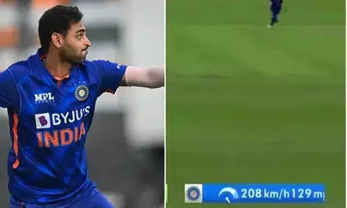 భువనేశ్వర్ కుమార్ 208 కిలోమీటర్ల వేగంతో బౌలింగ్ వేశాడా..?