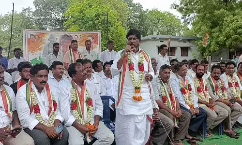 ఆర్ఎస్ఎస్ వ్యక్తులను రక్షణ రంగంలోకి పంపటం కోసమే అగ్నిపత్ పథకాన్ని తీసుకొచ్చారు