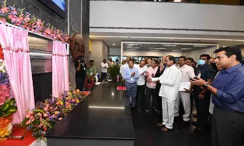 టీ హబ్-2 ను ప్రారంభించిన సీఎం కేసీఆర్