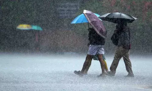 హైదరాబాద్ లోని పలు ప్రాంతాల్లో వర్షం