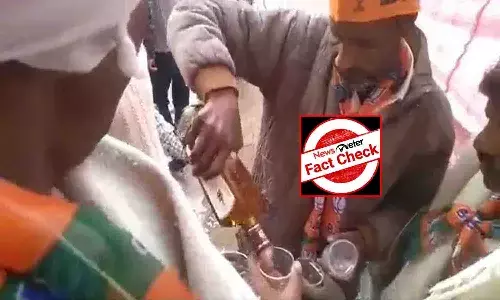 FactCheck : మోదీ బహిరంగ సభలో లిక్కర్ సప్లై చేసారా?