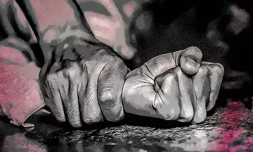 బర్త్డే పార్టీలో బాలికపై గ్యాంగ్ రేప్