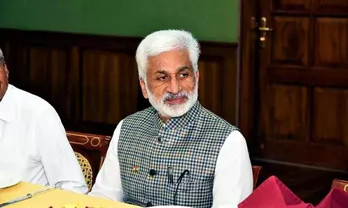కుటుంబం జోలికి వస్తే ఎదురు దాడి తప్పదు: విజయసాయిరెడ్డి
