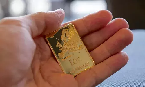 బంగారం కొనుగోలుదారుల‌కు ఉప‌శ‌మ‌నం