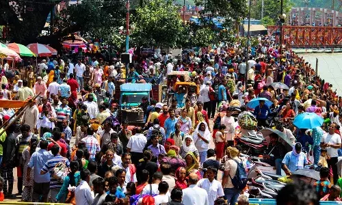 అత్యధిక జనాభా గల దేశంగా భారత్.. ఇంకా ఒక్క ఏడాదే.!