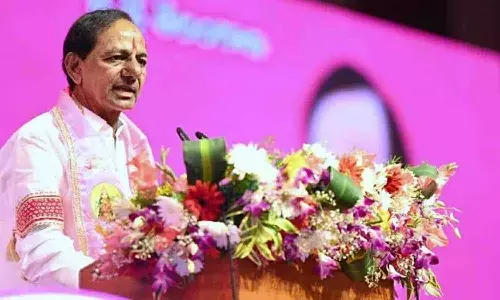 క్రిమినల్ కేసుల్లో దేశంలోనే టాప్-5 లో తెలంగాణ సీఎం కేసీఆర్