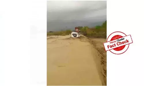 FactCheck : అది NTV రిపోర్టర్ జమీర్ ప్రయాణిస్తున్న వాహనమేనా..?