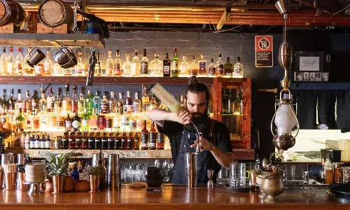 ఏపీలో బార్ లైసెన్సుల కోసం నోటిఫికేషన్