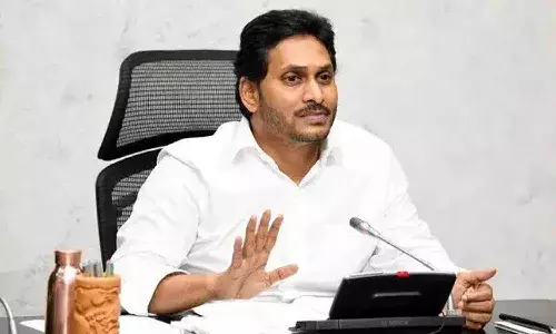 ప్రతి గంటకూ వరద పరిస్థితిపై నివేదిక ఇవ్వండి : వైఎస్ జగన్