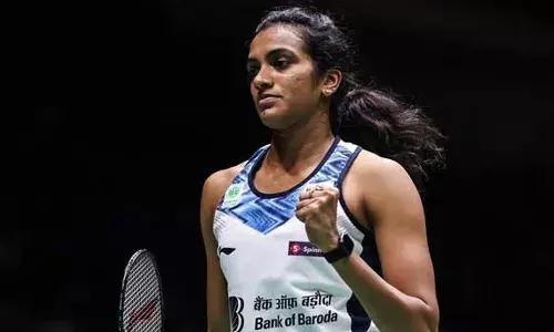 ఆశలన్నీ సింధుపైనే.. సింగపూర్ ఓపెన్లో ఫైనల్ చేరిన తెలుగు తేజం