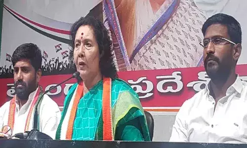 పిల్లలు ఈ దేశ సంపద.. వాళ్లని పట్టించుకోకపోతే ఎలా?