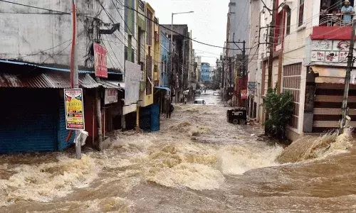 తెలంగాణలో వరదల కారణంగా రూ.1,400 కోట్ల నష్టం