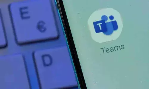 యూజర్లకు షాకిచ్చిన మైక్రోసాఫ్ట్ టీమ్స్
