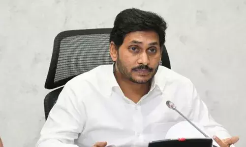 కోనసీమ వరద ప్రాంతాల్లో సీఎం జగన్ పర్యటన.. బాధితులకు పరామర్శ
