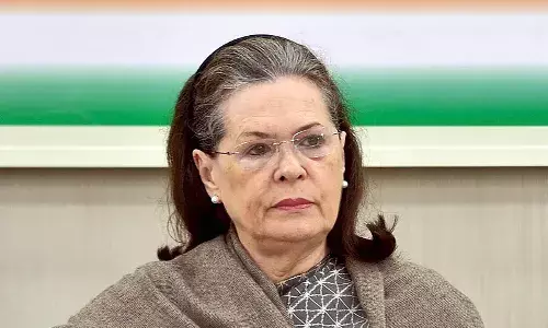 ఈడీ విచారణకు హాజరైన సోనియా గాంధీ