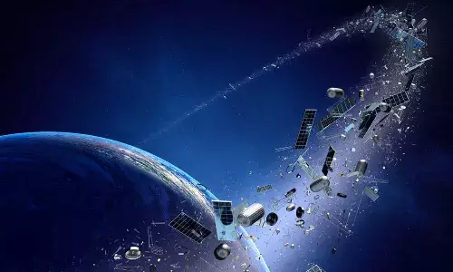 భూమి దిశగా చైనా రాకెట్‌ శిథిలాలు.. భారత్‌పై పడే ఛాన్స్‌.!