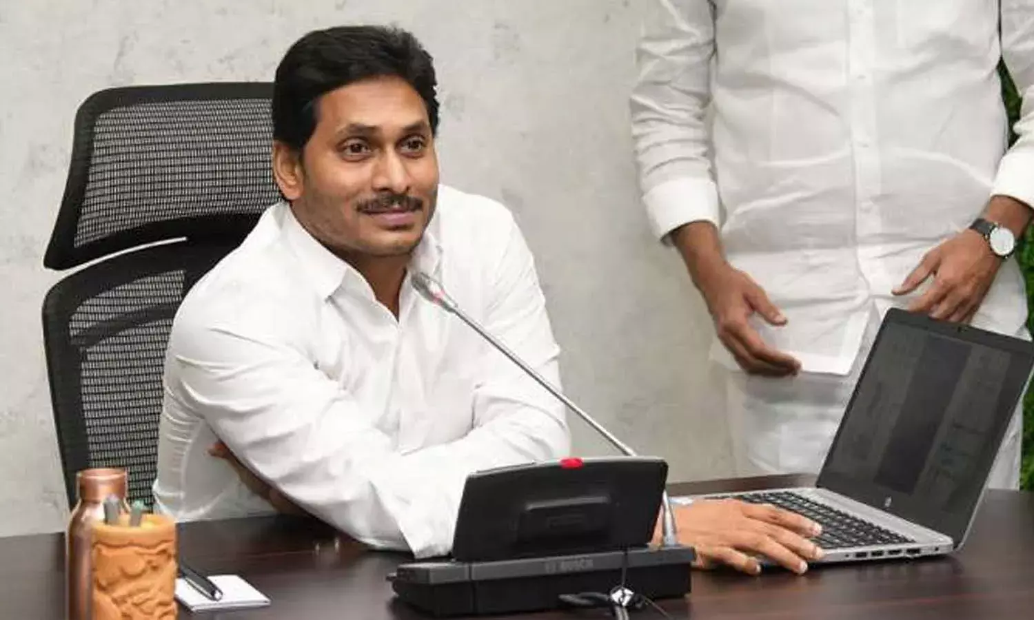 మహిళలకు గుడ్‌న్యూస్‌.. వైఎస్సార్‌ కాపు నేస్తం నిధులు జమ