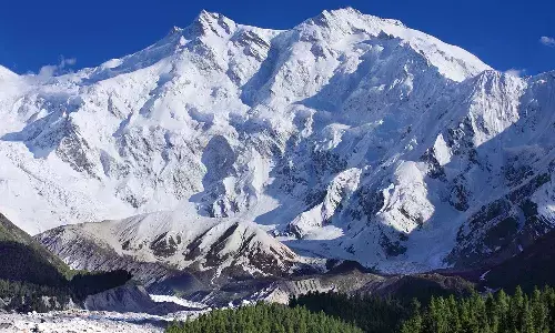 ఈ నగ్న పర్వతం.. ఎందుకంత డేంజర్.!
