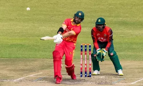 6,6,6,6,4,6.. యువీ రికార్డును కొద్దిలో మిస్ అయిన జింబాబ్వే బ్యాటర్