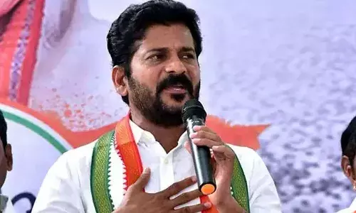 కోమటిరెడ్డి వెంకట్ రెడ్డికి రేవంత్ రెడ్డి బహిరంగ క్షమాపణ.. వీడియో