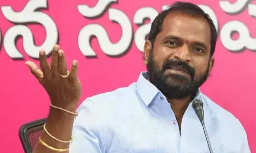తుపాకి పేల్చితే రాజీనామా చేయాలా?: మంత్రి శ్రీనివాస్గౌడ్