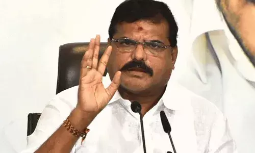 టీచర్లపై మంత్రి బొత్స ఆగ్రహం..