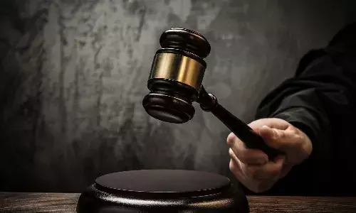 తండ్రి అత్యాచారం చేశాడని కుమార్తె ఆరోపణలు.. చివరికి అసలు విషయం బయటపడటంతో..