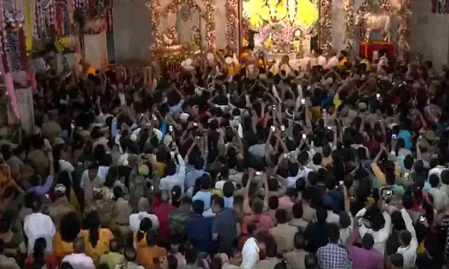శ్రీకృష్ణ జన్మాష్టమి వేడుకల్లో అపశృతి.. ఇద్దరు మృతి
