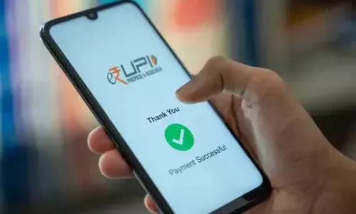 UPI లావాదేవీలపై ఛార్జీలు విధించే ప్రసక్తే లేదు: కేంద్రం